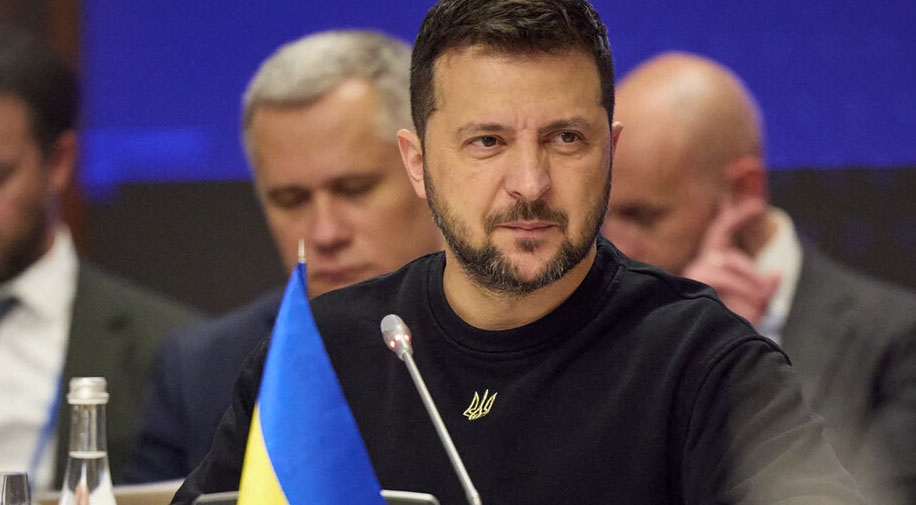 Zelensky seeks defences for winter on visit to NATO