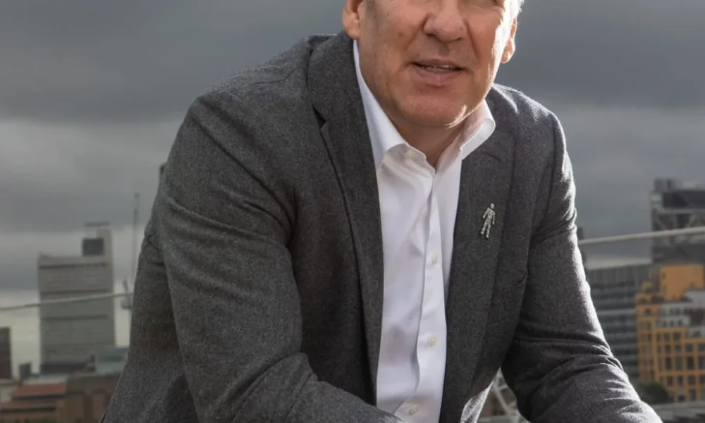 EPL: They don’t know where they’re playing – Paul Merson blasts three Man Utd players