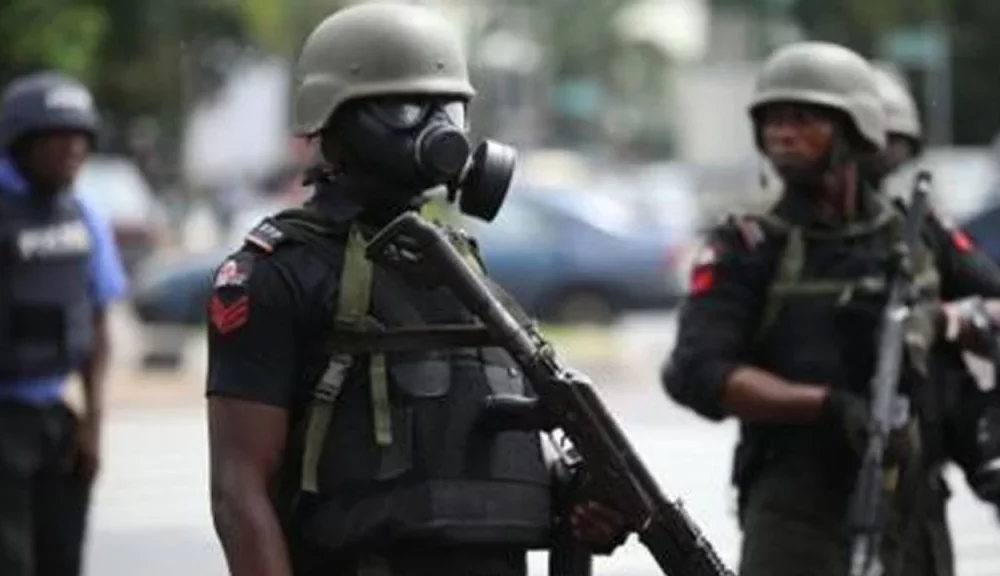 Wike vs Fubara: Scores injured as police repel attacks on Rivers Speaker
