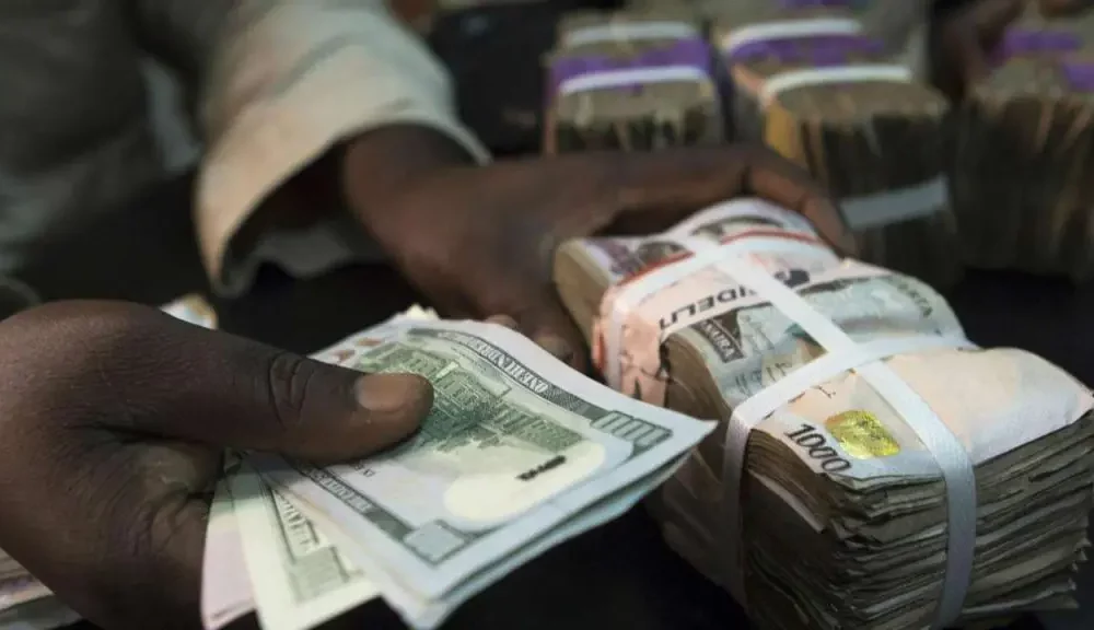 Naira vs USD: CBN to ban street trading, mulls fresh guidelines for BDCs