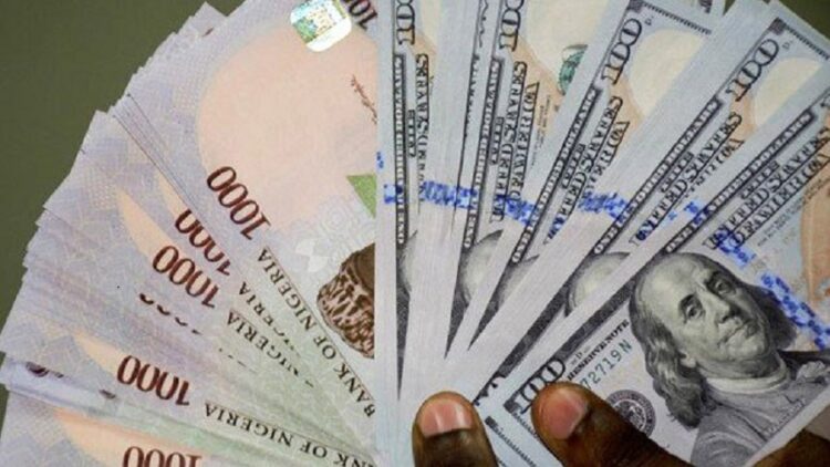 Naira Gains To N1,560.57/$1 At Official FX Market
