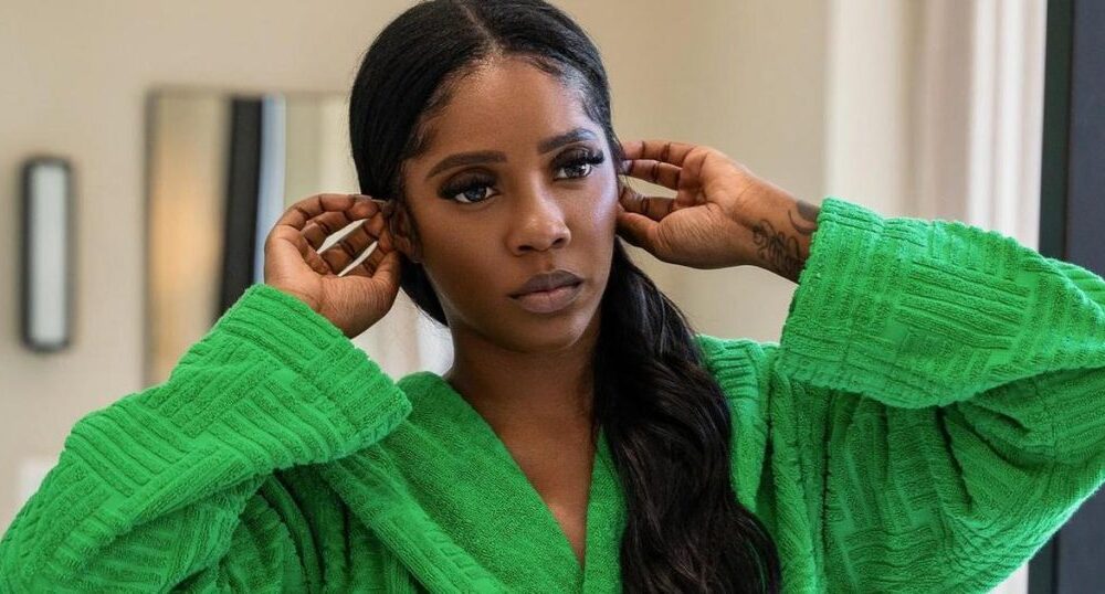Tiwa Savage addresses rumours that she doesn’t support female artists
