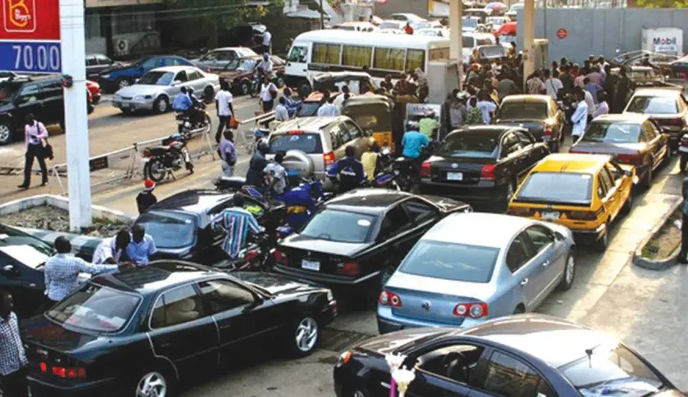 Fuel scarcity: Long queues resurfaces in Zamfara