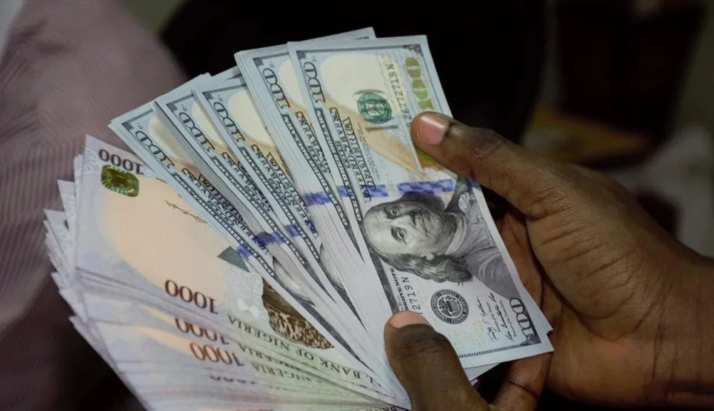 Naira appreciates N351 against Dollar at forex in one month