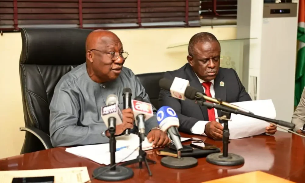 Akwa Ibom Govt threatens to sanction foreign firm for maltreating indigenous workers