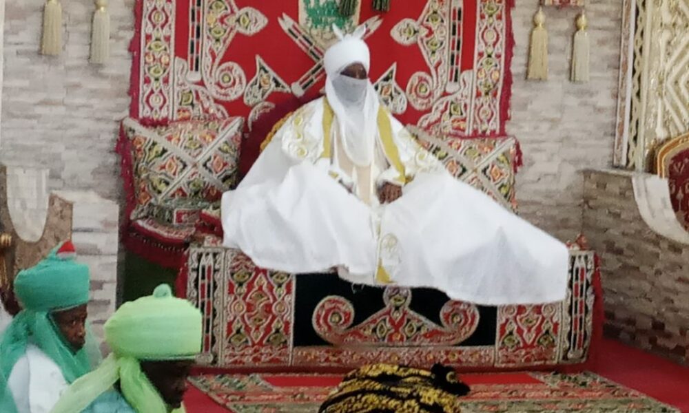 BREAKING: Court refrains DSS, Police, Army from evicting Emir of Kano Sanusi
