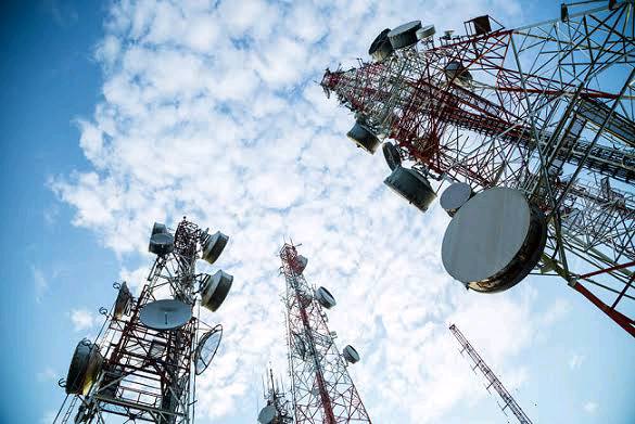 Lagos-Calabar highway: Telcos fear shutdown as construction threatens cables