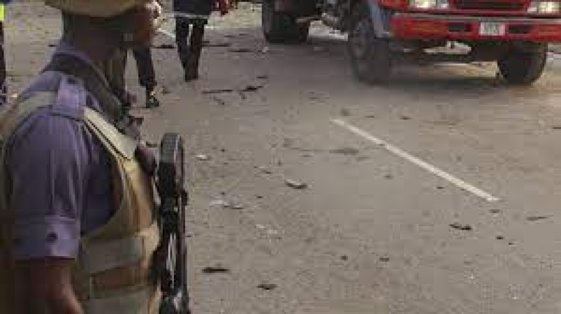 BREAKING: Policemen shot dead at Imo checkpoint, civilian also