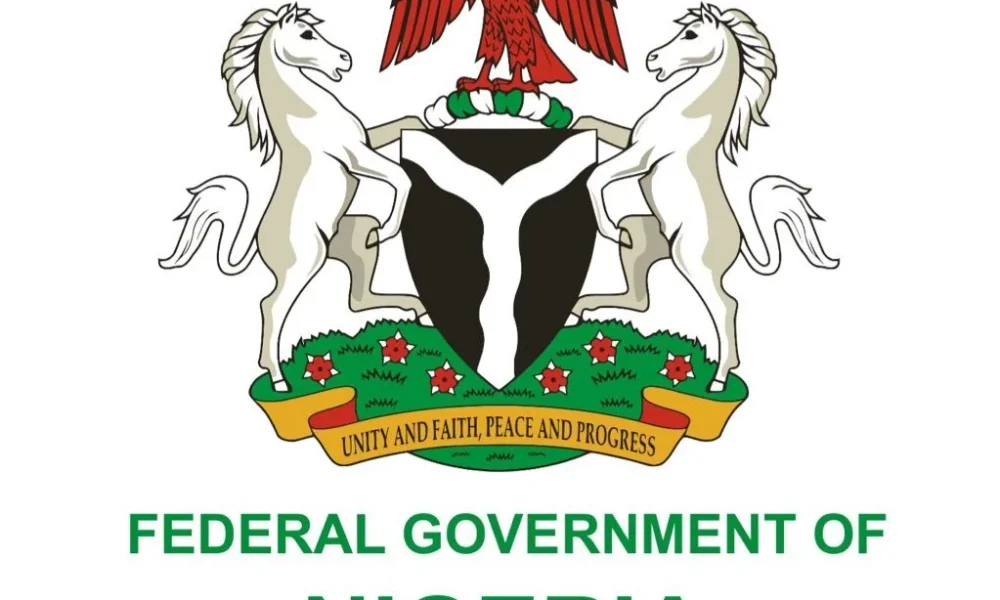 New minimum wage: Nigerian workers confirm receiving FG Payment