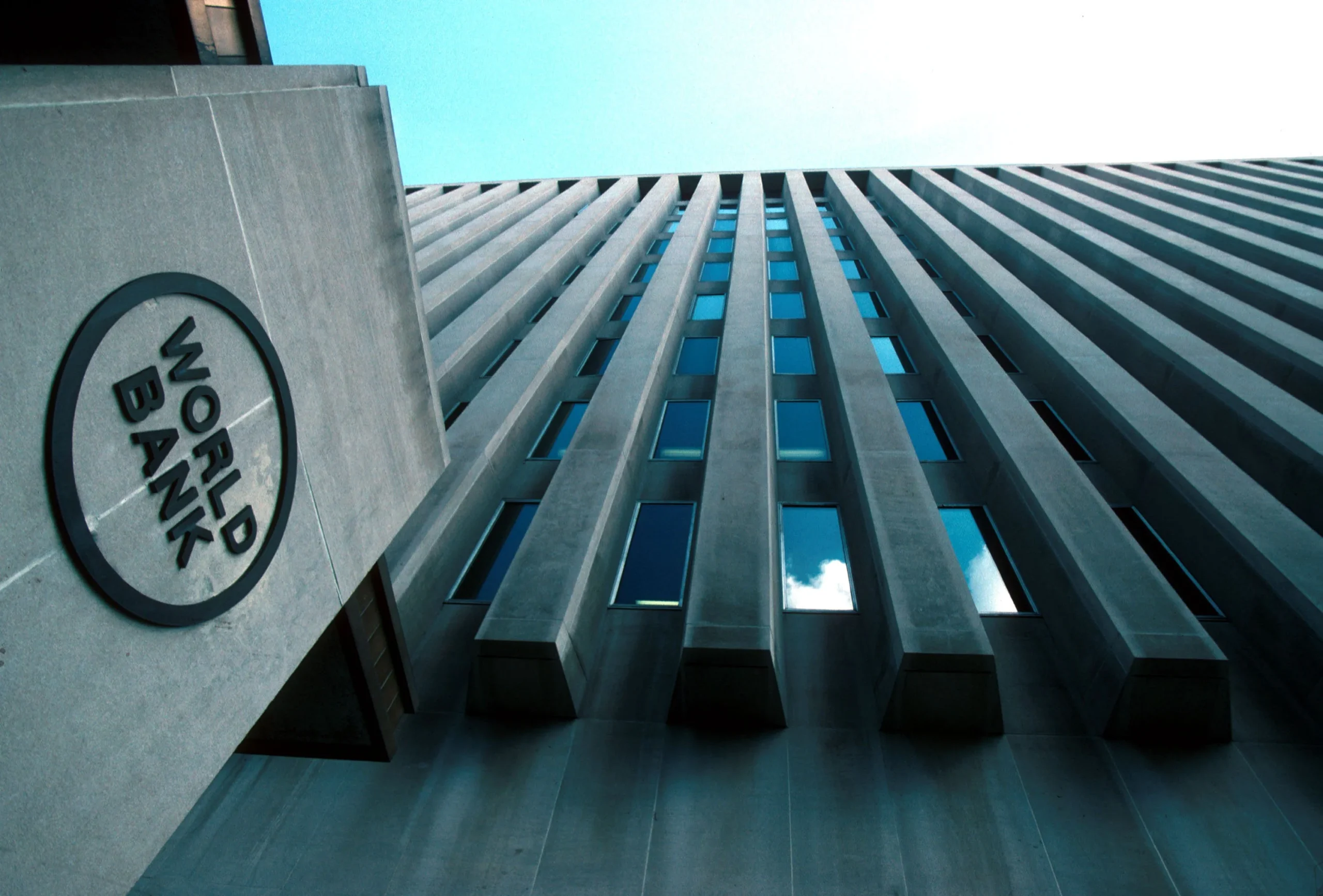 Nigeria receives W’Bank $1.5bn loan for subsidy removal, tax reforms