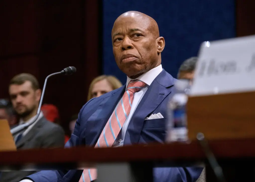 US: Judge dismisses criminal case against New York Mayor Eric Adams